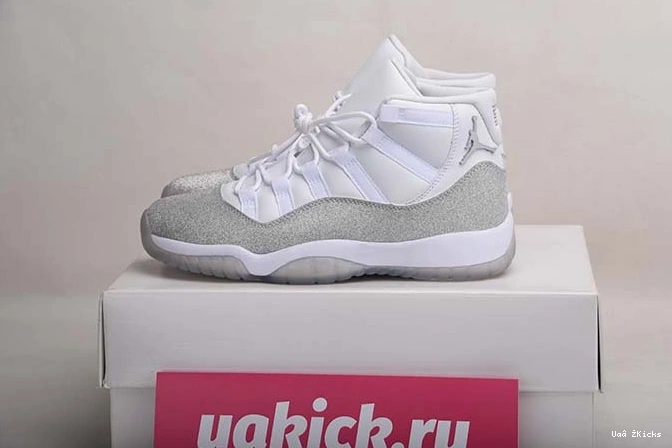JORDAN - 748 AR0715-100 WHITE RETRO Stylish 11 METALLIC SILVER 1006